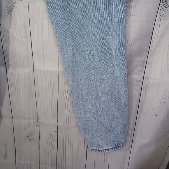 PacSun Destroyed Light Wash Denim Dad Jeans - Picture 12 of 13